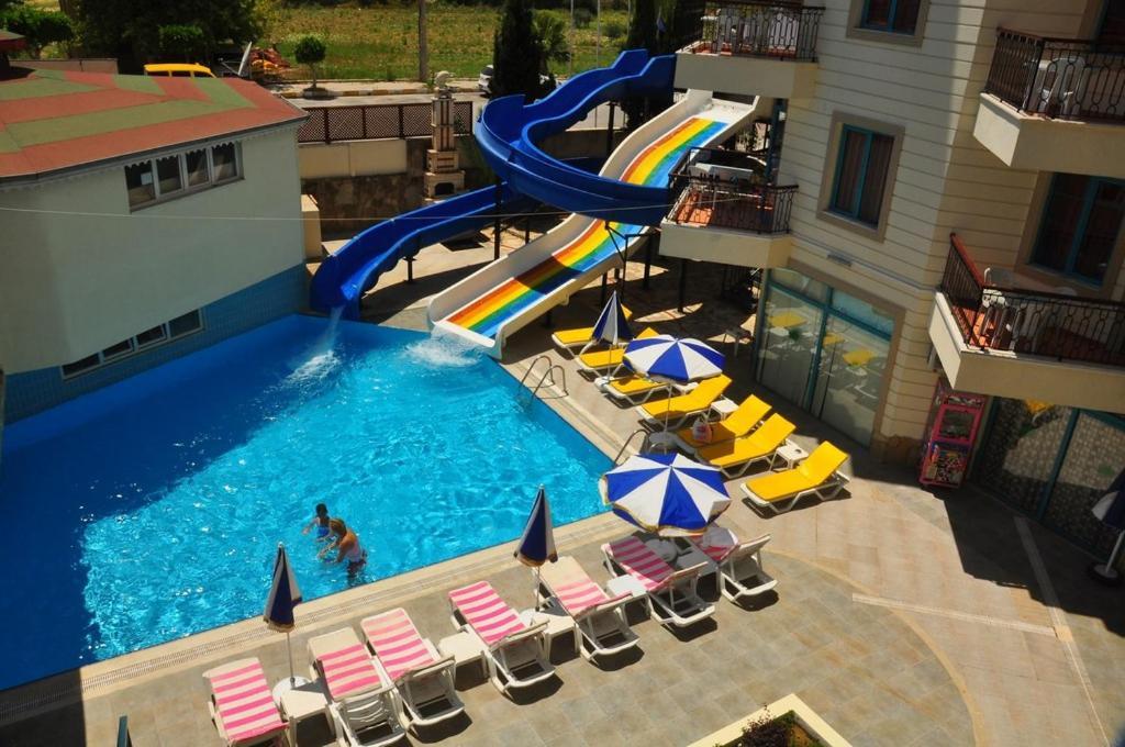 Cinar Family Suite Hotel Side Exterior photo